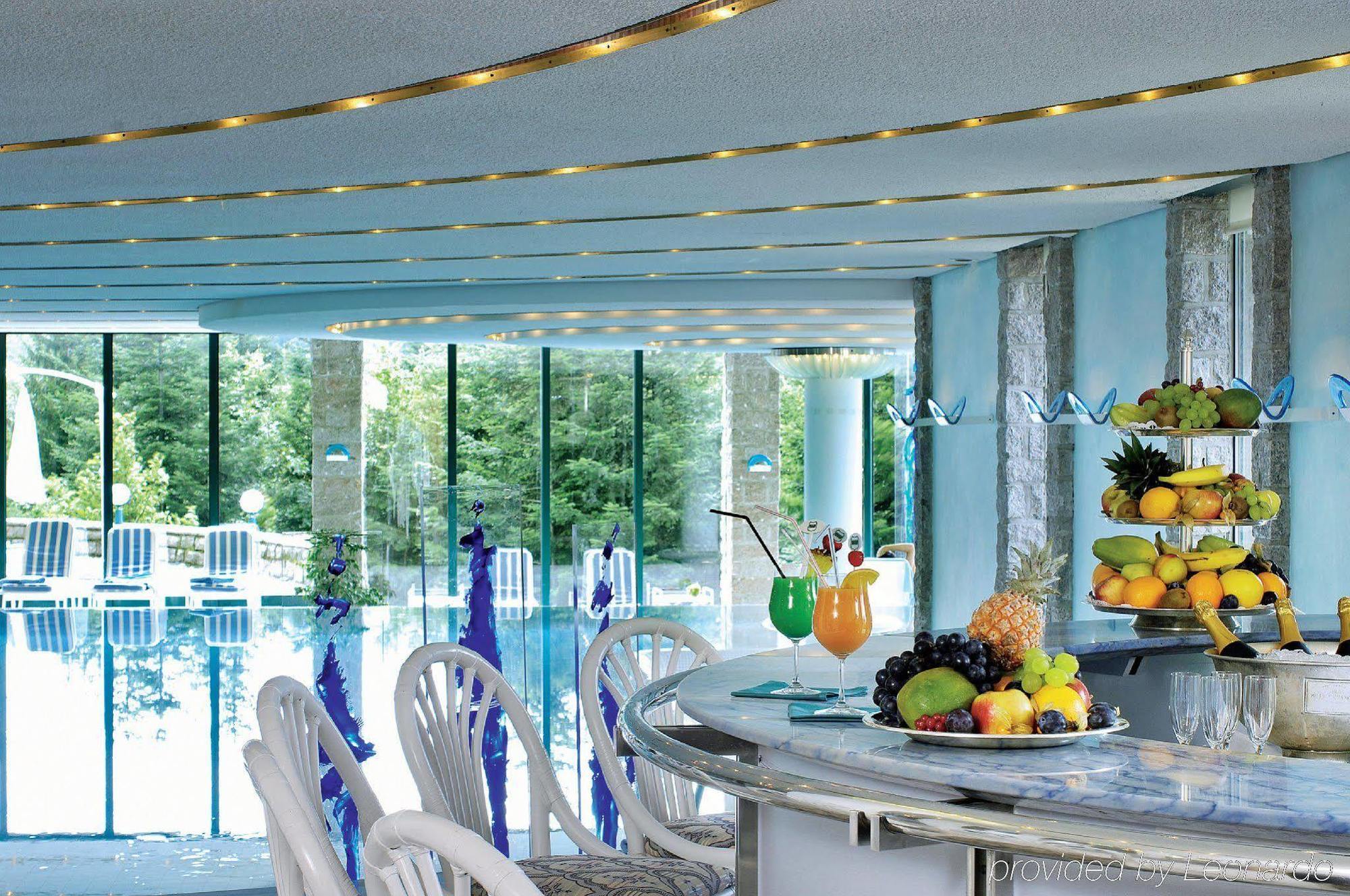 Schlosshotel Buehlerhoehe Schönbüch Restaurant foto